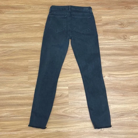 PAIGE Skyline Ankle Peg in Black Crow Raw Hem Jeans Size 27 Inseam 29" - Picture 2 of 7